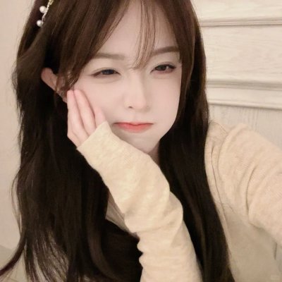 青青河畔草